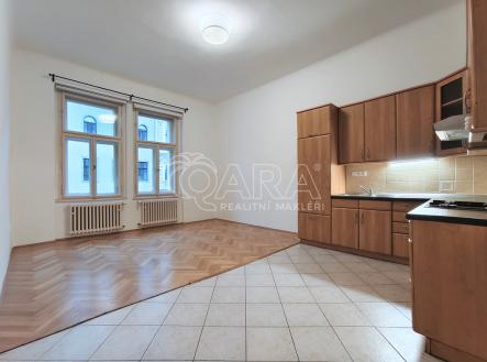ob1-1.jpg | Pronájem bytu, 4+kk, 90 m²