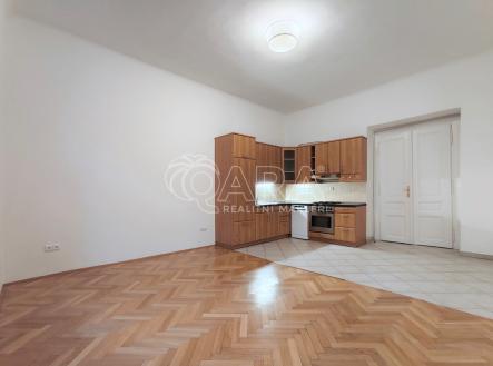 ob2-1.jpg | Pronájem bytu, 4+kk, 90 m²