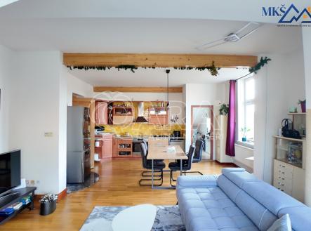 Prodej - nájemní dům, 508 m² obrázek
