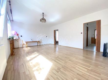 img-9010.jpg | Prodej bytu, 3+1, 81 m²