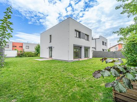 foto-33.jpg | Prodej - dům/vila, 171 m²