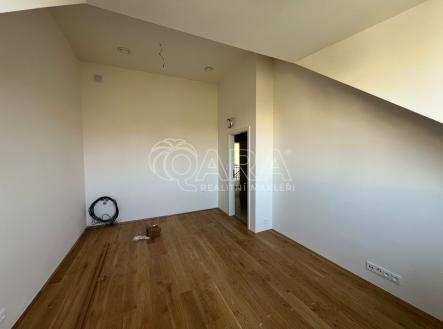 img-0030.jpeg | Pronájem bytu, 2+kk, 47 m²