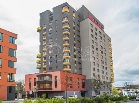 Pronájem bytu, 1+kk, 38 m² obrázek