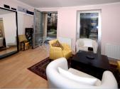 Pronájem - obchodní prostor, 30 m²
