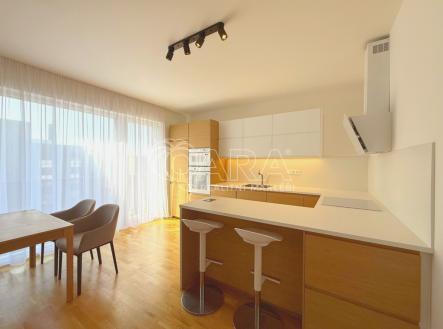 Pronájem bytu, 3+kk, 97 m² obrázek