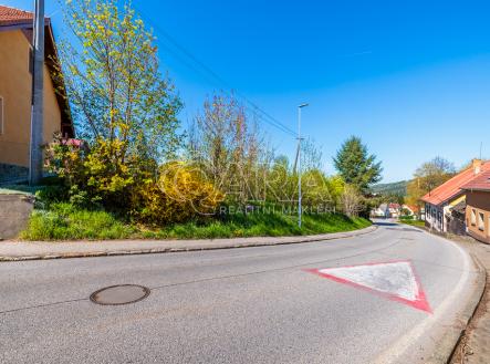 02-web.jpg | Prodej - pozemek pro bydlení, 1 340 m²