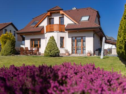 Prodej - dům/vila, 223 m²