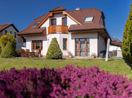 Prodej - dům/vila, 223 m² obrázek