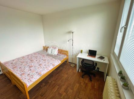 pokoj-hluboka-brno-12.jpeg | Pronájem bytu, jiný, 11 m²