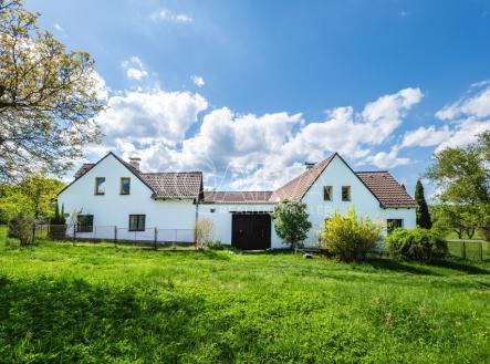 dsc-7919.jpg | Prodej - zemědělský objekt, 4 285 m²