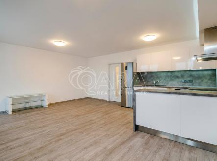 qara.cz | Pronájem bytu, 4+kk, 86 m²