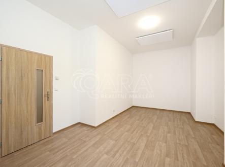 dsc-1915-00001.jpg | Pronájem bytu, 1+kk, 32 m²