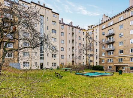 www.viklefova8.cz | Prodej - obchodní prostor, 35 m²