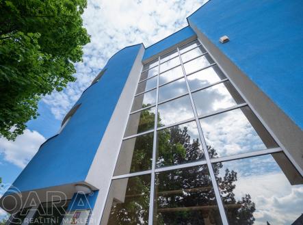 1.jpg | Pronájem - kanceláře, 240 m²