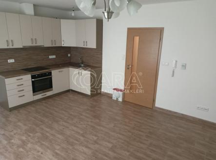 img20231114134729.jpg | Pronájem bytu, 1+kk, 34 m²
