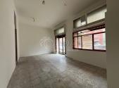 Pronájem - obchodní prostor, 63 m²