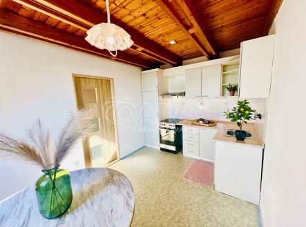 Pronájem bytu, 2+1, 60 m² obrázek