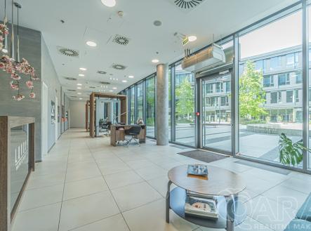 foto-kadernictvi-2.jpg | Pronájem - obchodní prostor, 163 m²