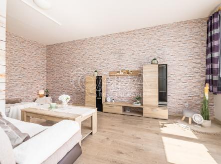 04-web-1.jpg | Prodej bytu, 1+1, 43 m²