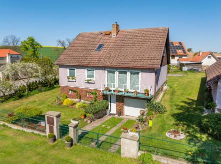 001.jpg | Prodej - dům/vila, 257 m²