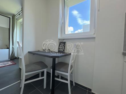 apartman-c.6.11-kuchyn.jpg | Prodej bytu, 1+kk, 22 m²