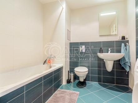 img-3271-hdr.jpg | Prodej bytu, 1+kk, 63 m²