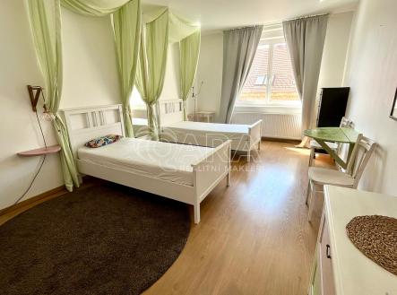 9daea8bb-84b5-4178-a249-475c63d9f691.jpg | Pronájem bytu, 3+kk, 86 m²