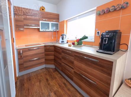 gopr1897x.jpg | Prodej - dům/vila, 215 m²