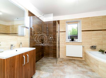 cdp03710-edit.jpg | Prodej - dům/vila, 234 m²