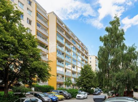suchy-vrsek-1.jpeg | Pronájem bytu, 3+1, 70 m²