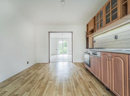 02-kuchyne-x.jpg | Prodej bytu, 2+1, 52 m²