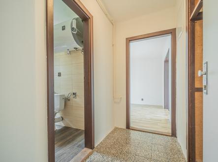 Vchod do bytu | Prodej bytu, 2+1, 52 m²