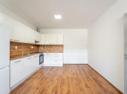 letovice-garsonka-vlevo-03.jpg | Prodej bytu, 1+kk, 33 m²