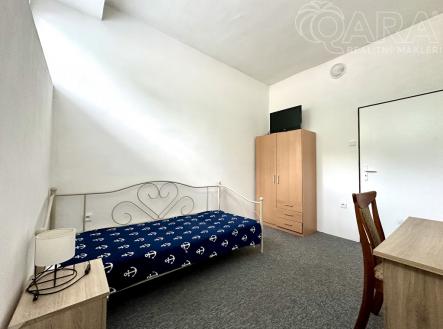 img-4911.jpeg | Pronájem bytu, jiný, 12 m²