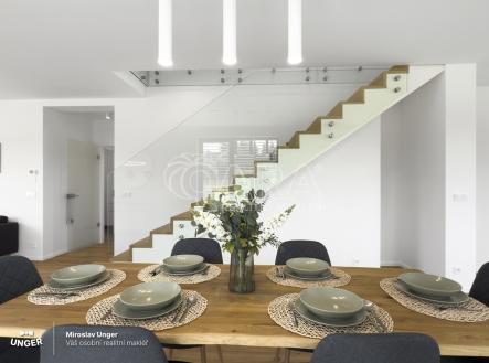 897-32225.jpg | Prodej - dům/vila, 231 m²