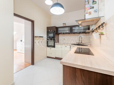 Pronájem bytu, 2+1, 62 m² obrázek