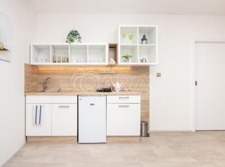Pronájem bytu, 1+kk, 35 m² obrázek