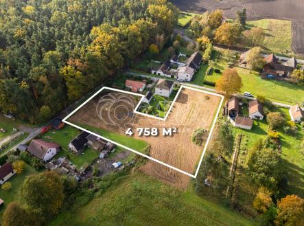 Prodej - pozemek pro bydlení, 4 758 m² obrázek