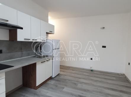 20230728-141606-1.jpg | Prodej bytu, 1+kk, 19 m²