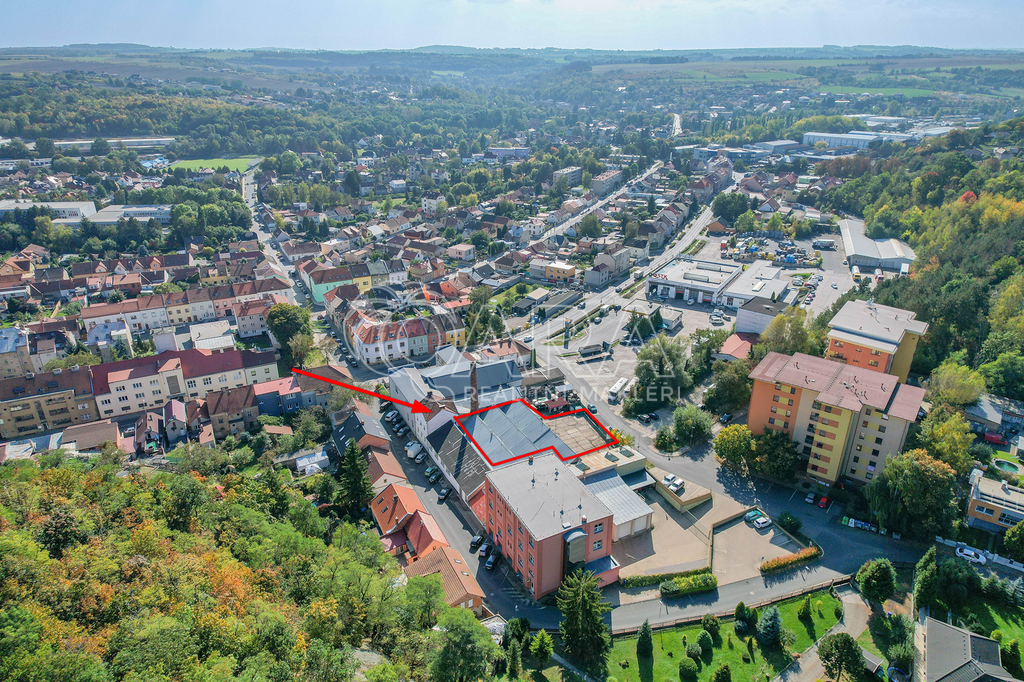kralupy-komercni-hala-pronajem-9-copy.jpg