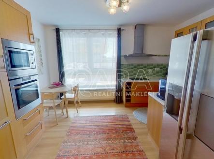 byt-3kk-s-velkorysou-terasou-90-m2-v-ul-pod-harfou-07292025-111836.jpg | Pronájem bytu, 3+kk, 166 m²