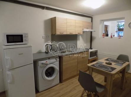 Pronájem bytu, 1+kk, 36 m² obrázek