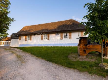 fotografie | Prodej - penzion, 588 m²