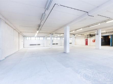 fotografie | Pronájem - skladovací prostor, 1 998 m²