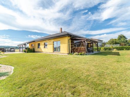 Prodej - dům/vila, 180 m²