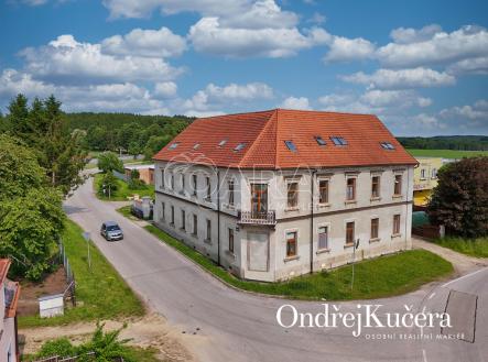 Prodej - dům/vila, 800 m² obrázek