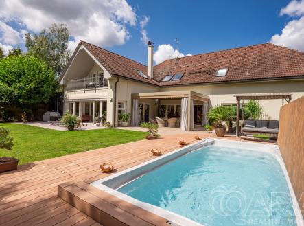 Marianna Salicka | Prodej - dům/vila, 540 m²