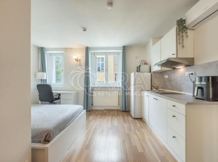 Pronájem bytu, 1+kk, 26 m² obrázek
