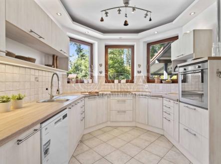 fotografie | Prodej - dům/vila, 387 m²