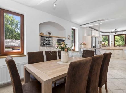 fotografie | Prodej - dům/vila, 387 m²